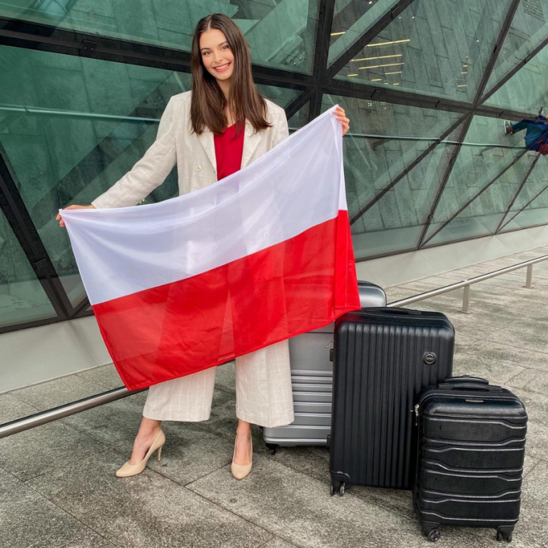 PATRYCJA KRZYWO? W DRODZE NA ZGRUPOWANIE THE MISS GLOBE 2022